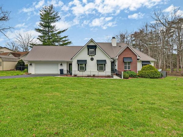 9521 Cherokee Trail, Crossville, TN 38572