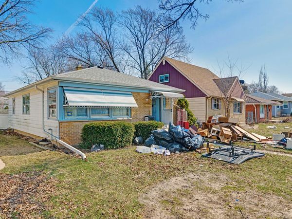 4646 N 72nd St, Milwaukee, WI 53218