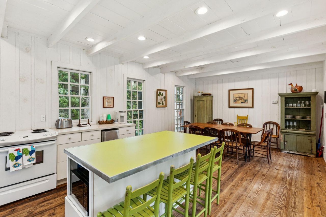 44 Hook Drive Photo 16