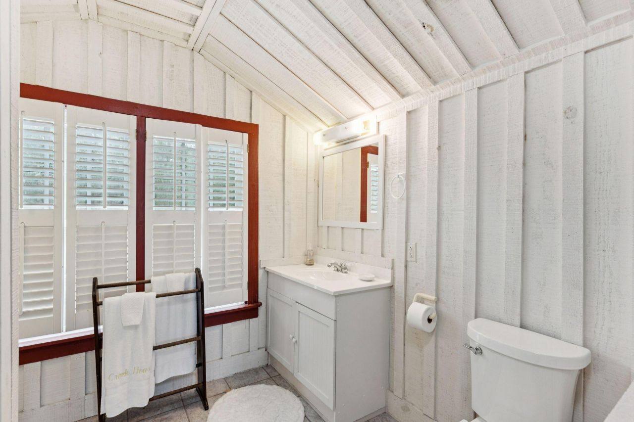 44 Hook Drive Photo 33