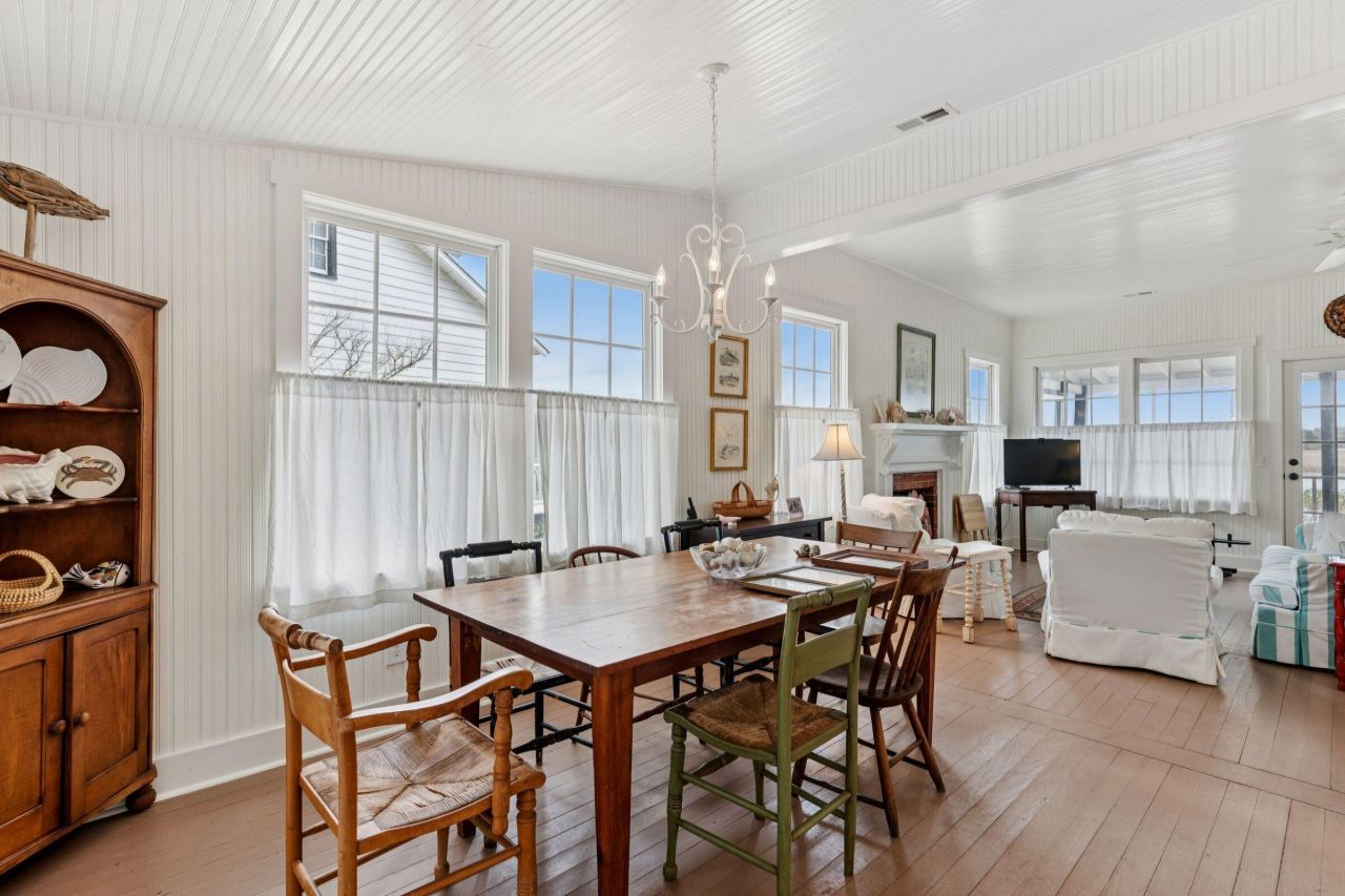 44 Hook Drive Photo 48