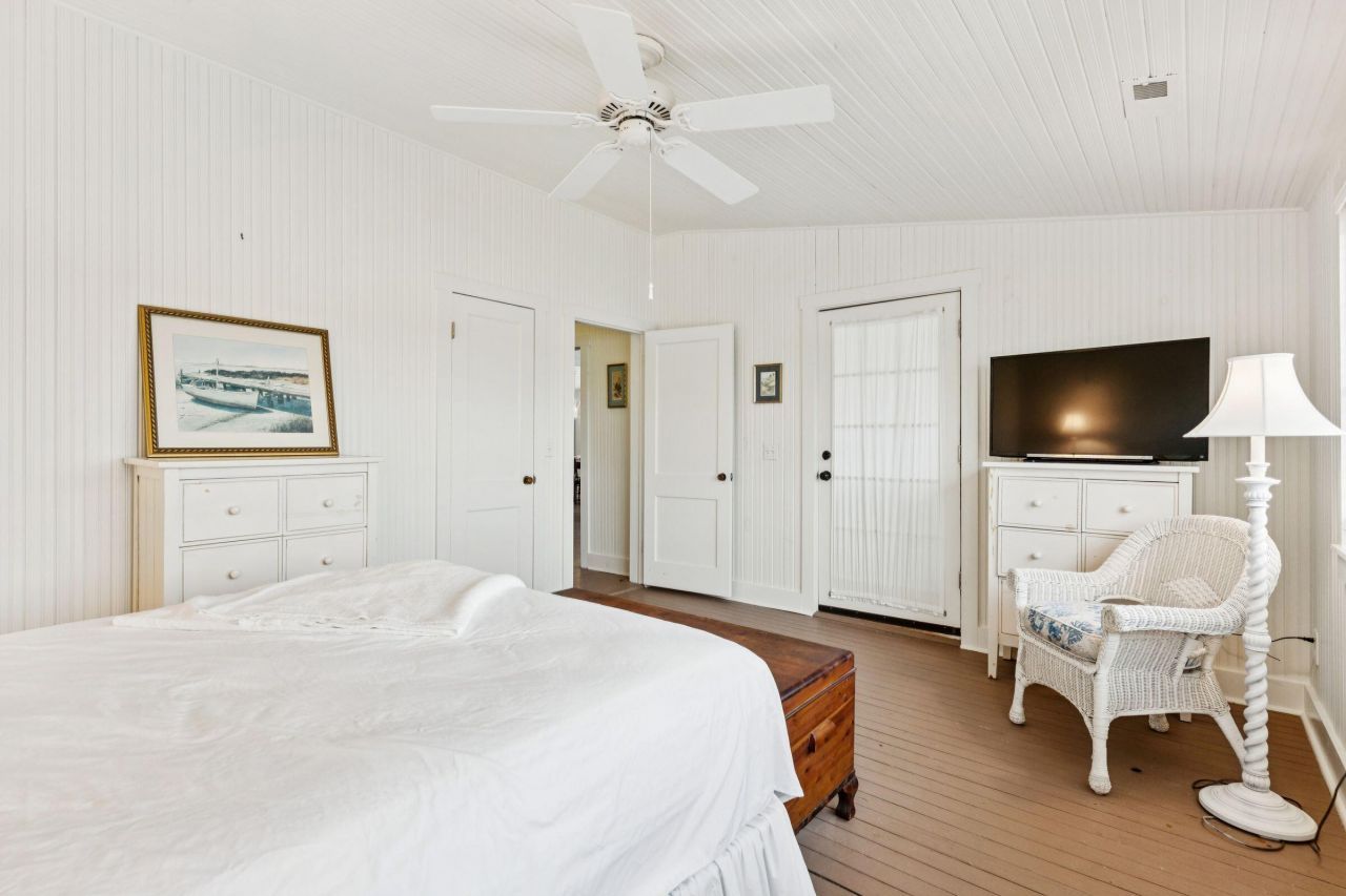 44 Hook Drive Photo 52