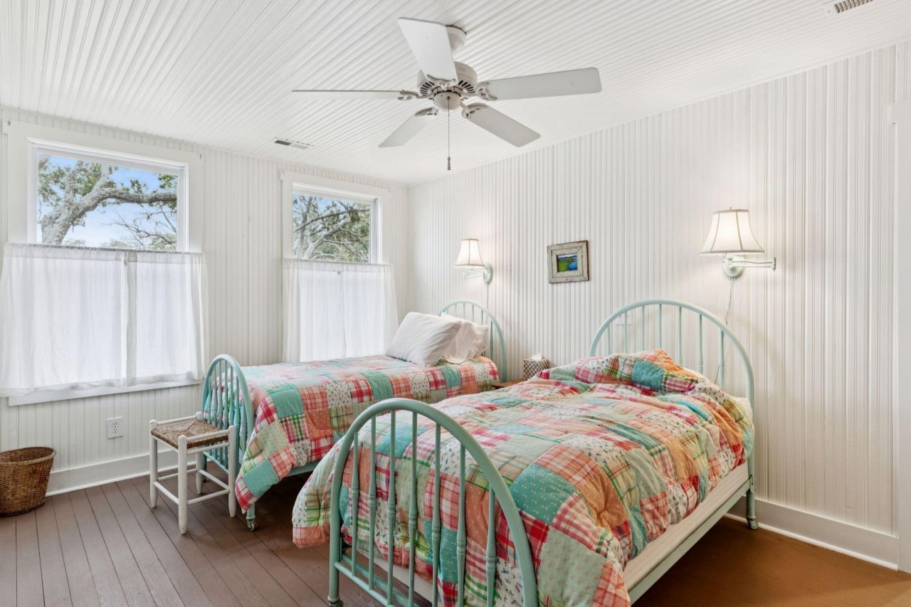 44 Hook Drive Photo 54