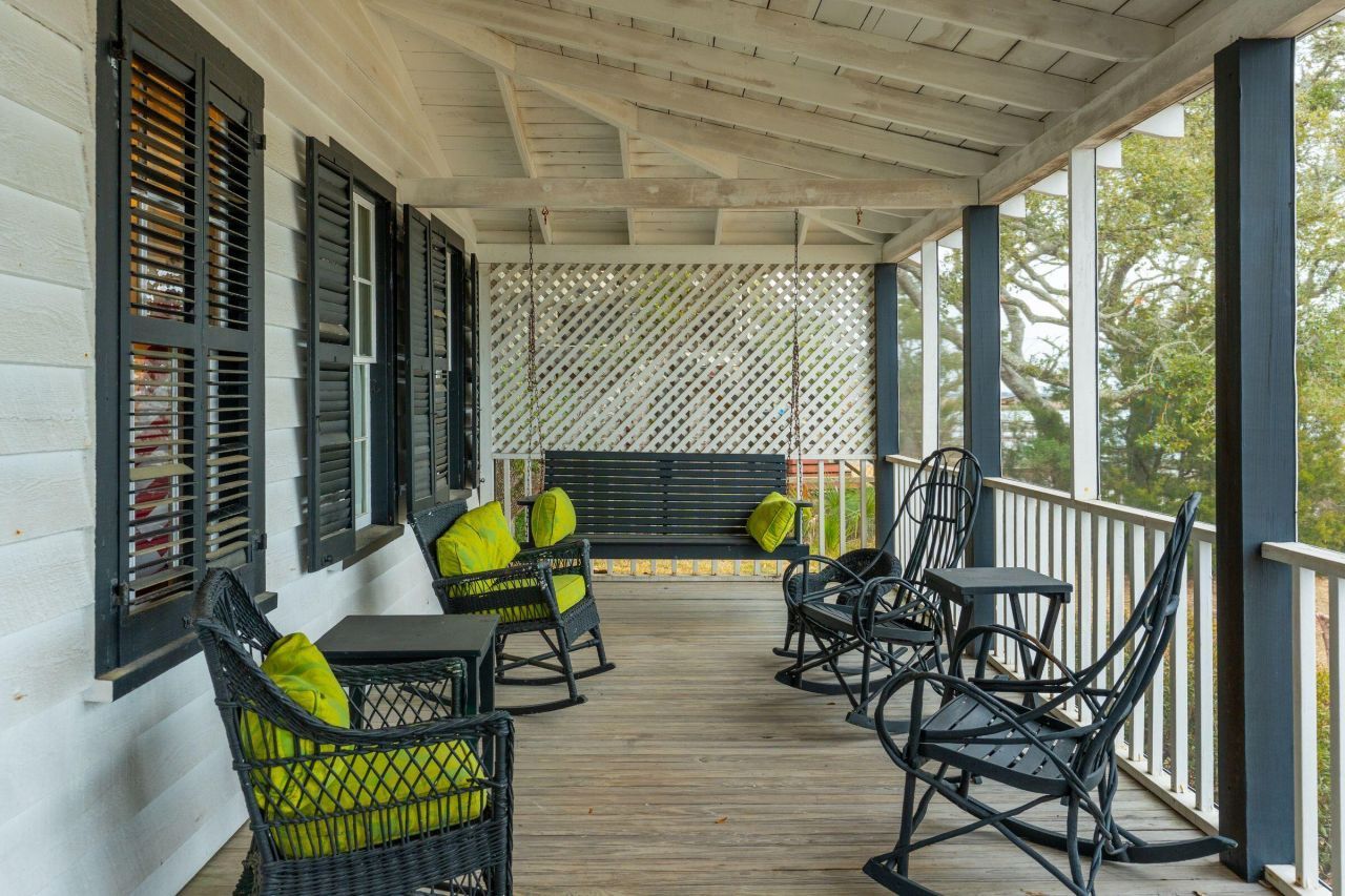 44 Hook Drive Photo 7