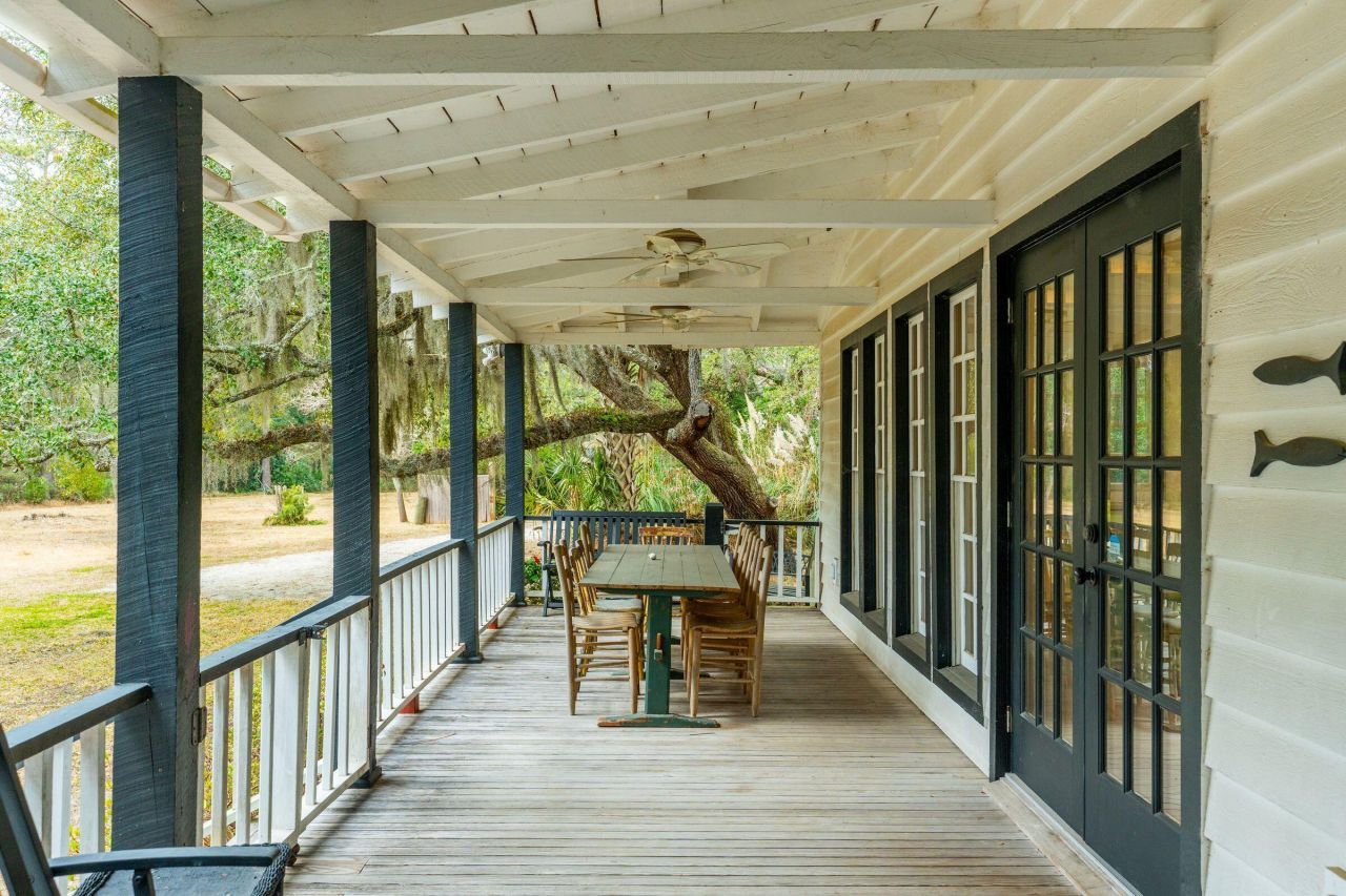 44 Hook Drive Photo 8