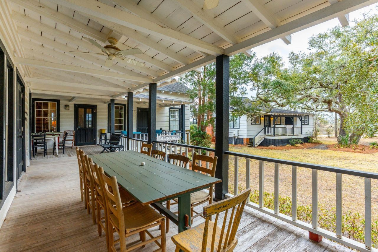 44 Hook Drive Photo 9