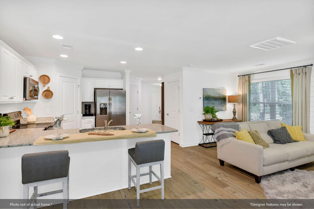 223 Central Creek Drive Photo 8