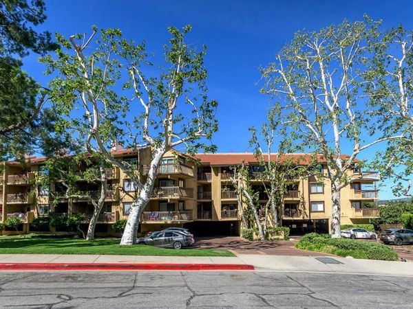 3481 Stancrest Drive, Unit 223, Glendale, CA 91208