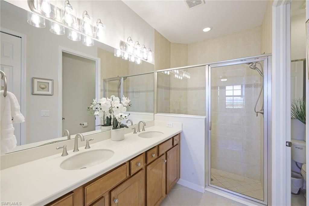 1423 Santiago Cir, Unit 1702, Naples, FL 34113 Photo