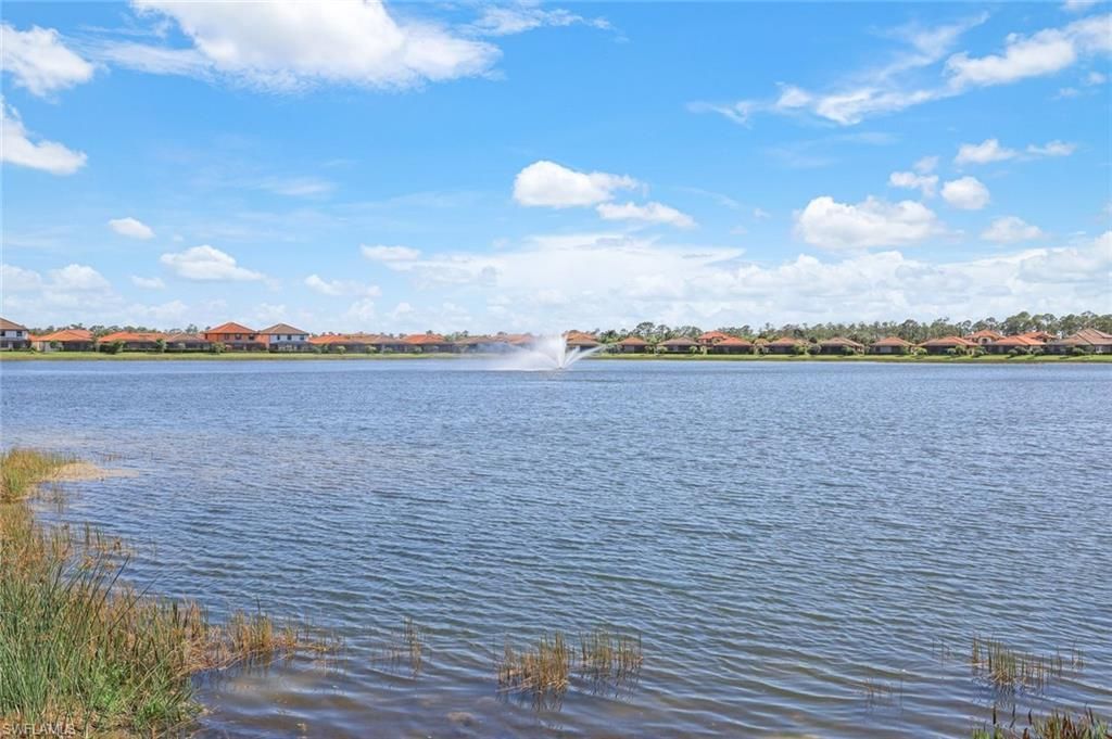 1423 Santiago Cir, Unit 1702, Naples, FL 34113 Photo