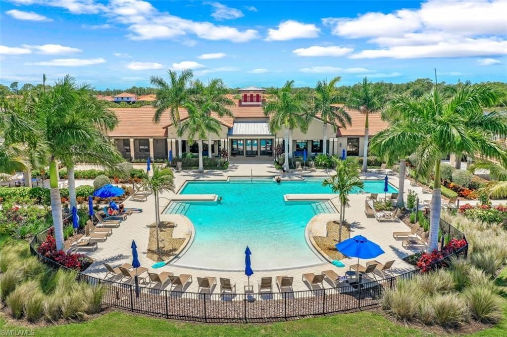1423 Santiago Cir, Unit 1702, Naples, FL 34113 Photo