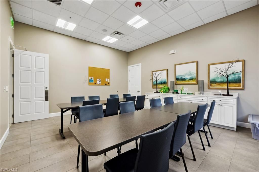 1423 Santiago Cir, Unit 1702, Naples, FL 34113 Photo