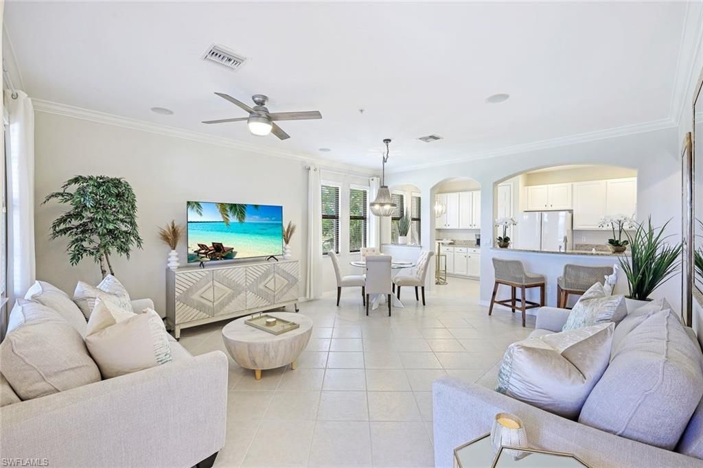 1423 Santiago Cir, Unit 1702, Naples, FL 34113 Photo