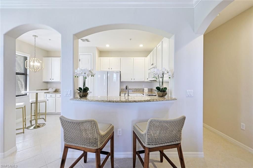 1423 Santiago Cir, Unit 1702, Naples, FL 34113 Photo