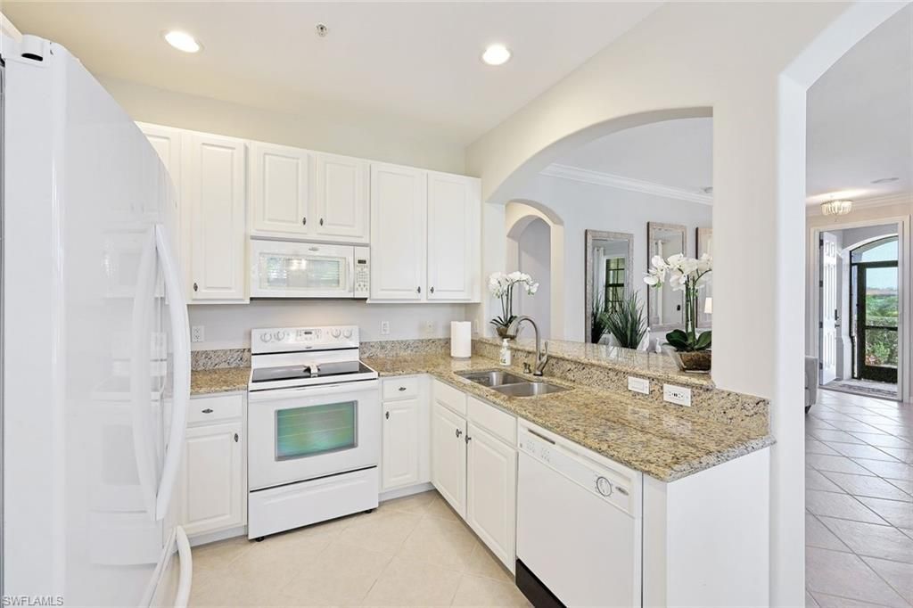 1423 Santiago Cir, Unit 1702, Naples, FL 34113 Photo