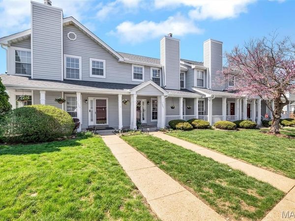 1407 Whispering Creek Drive, Ballwin, MO 63021