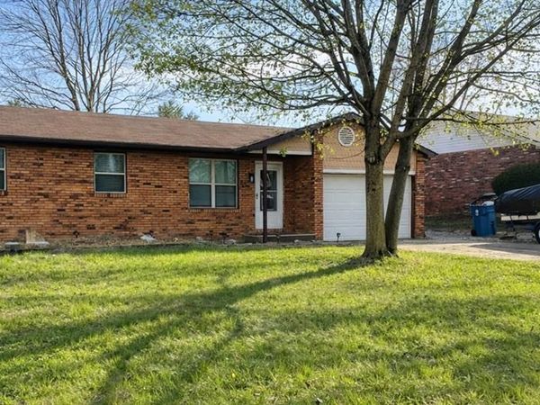 753 Boulevard De Cannes, Edwardsville, IL 62025