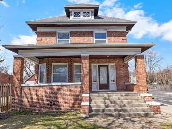 620 N CHURCH ST, ROCKFORD, IL 61102