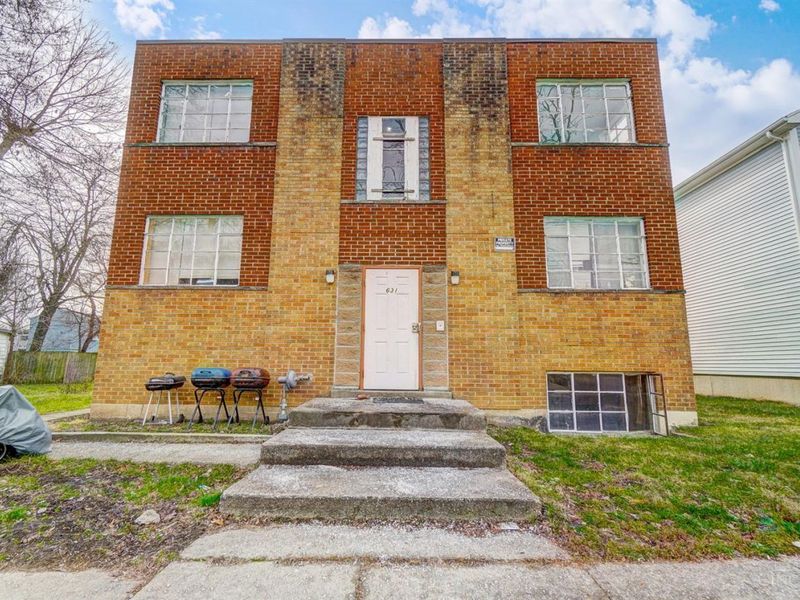 631 Mulberry Street, Lockland, OH 45215 Photo 1