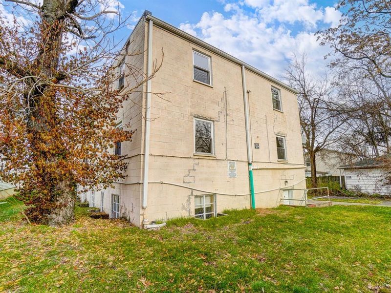 631 Mulberry Street, Lockland, OH 45215 Photo 4