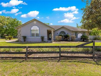 1090 NW 67TH PLACE Ocala, FL 34475