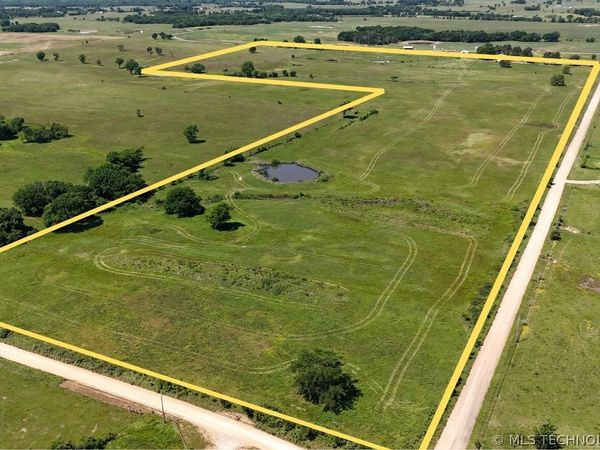 422502 E 1100 Road, Checotah, OK 74426