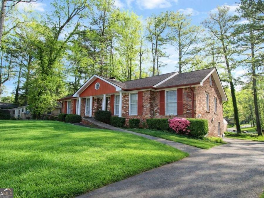 Property Image 4