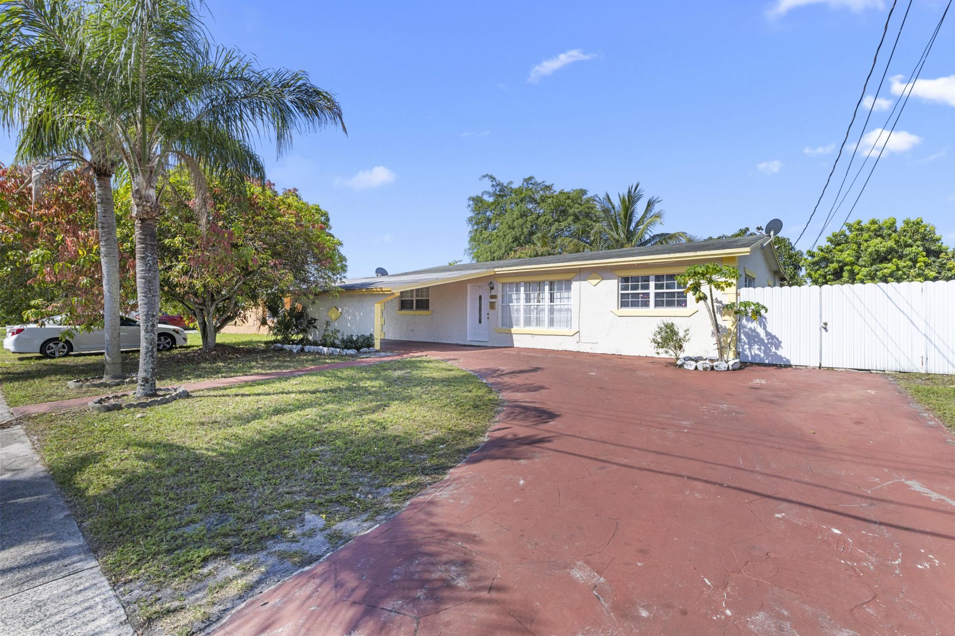 1531 NW 63rd Avenue, Sunrise, FL 33313 Photo