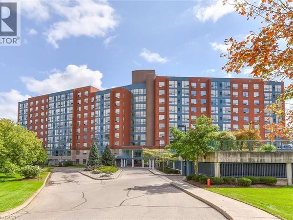 55 BLUE SPRINGS Drive, Unit 612, Waterloo, ON N2J4T3