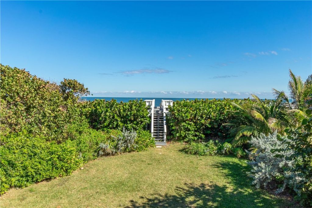 12576 Highway A1a, Vero Beach, FL 32963 Photo