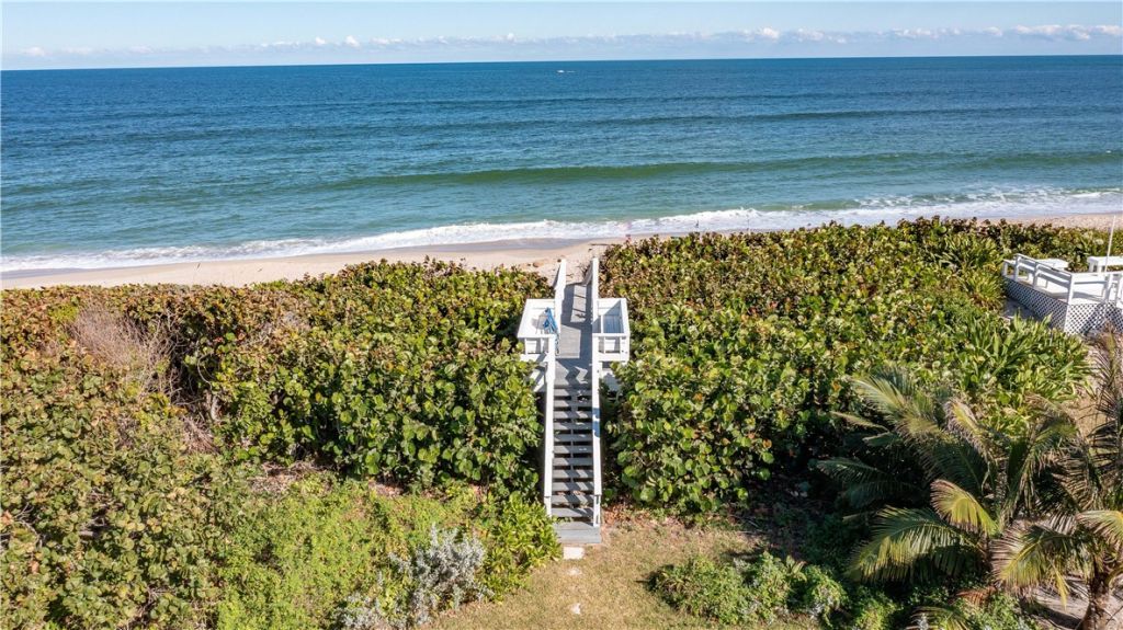12576 Highway A1a, Vero Beach, FL 32963 Photo