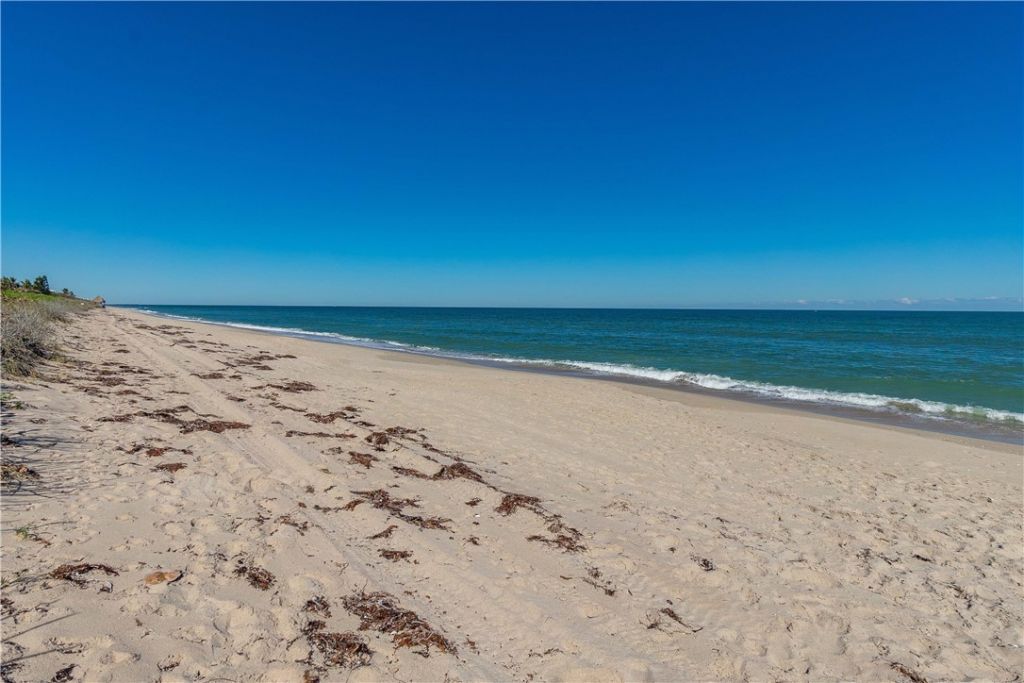 12576 Highway A1a, Vero Beach, FL 32963 Photo