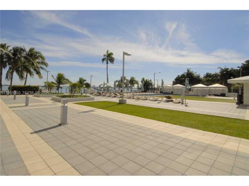 600 NE 36th St , Unit 1212, Miami, FL 33137 Photo