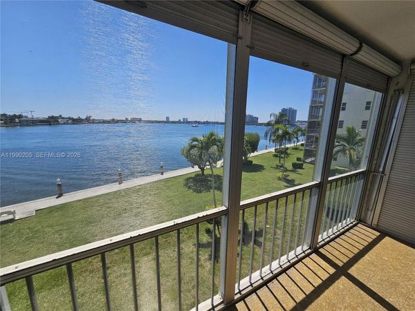 3020 Marcos Dr , Unit S310, Aventura, FL 33160