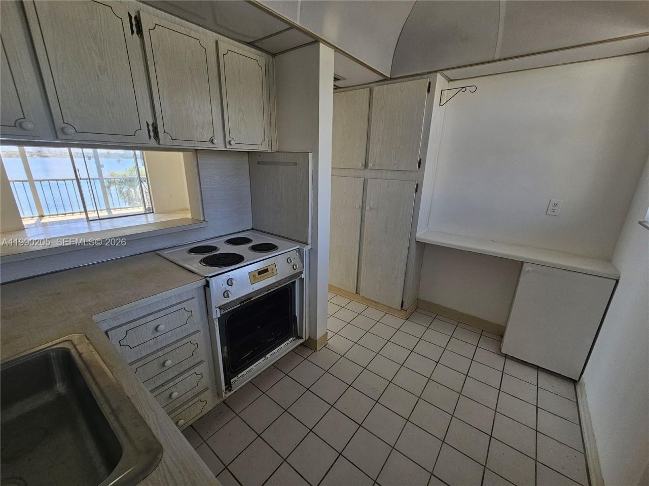 3020 Marcos Dr , Unit S310, Aventura, FL 33160 Photo