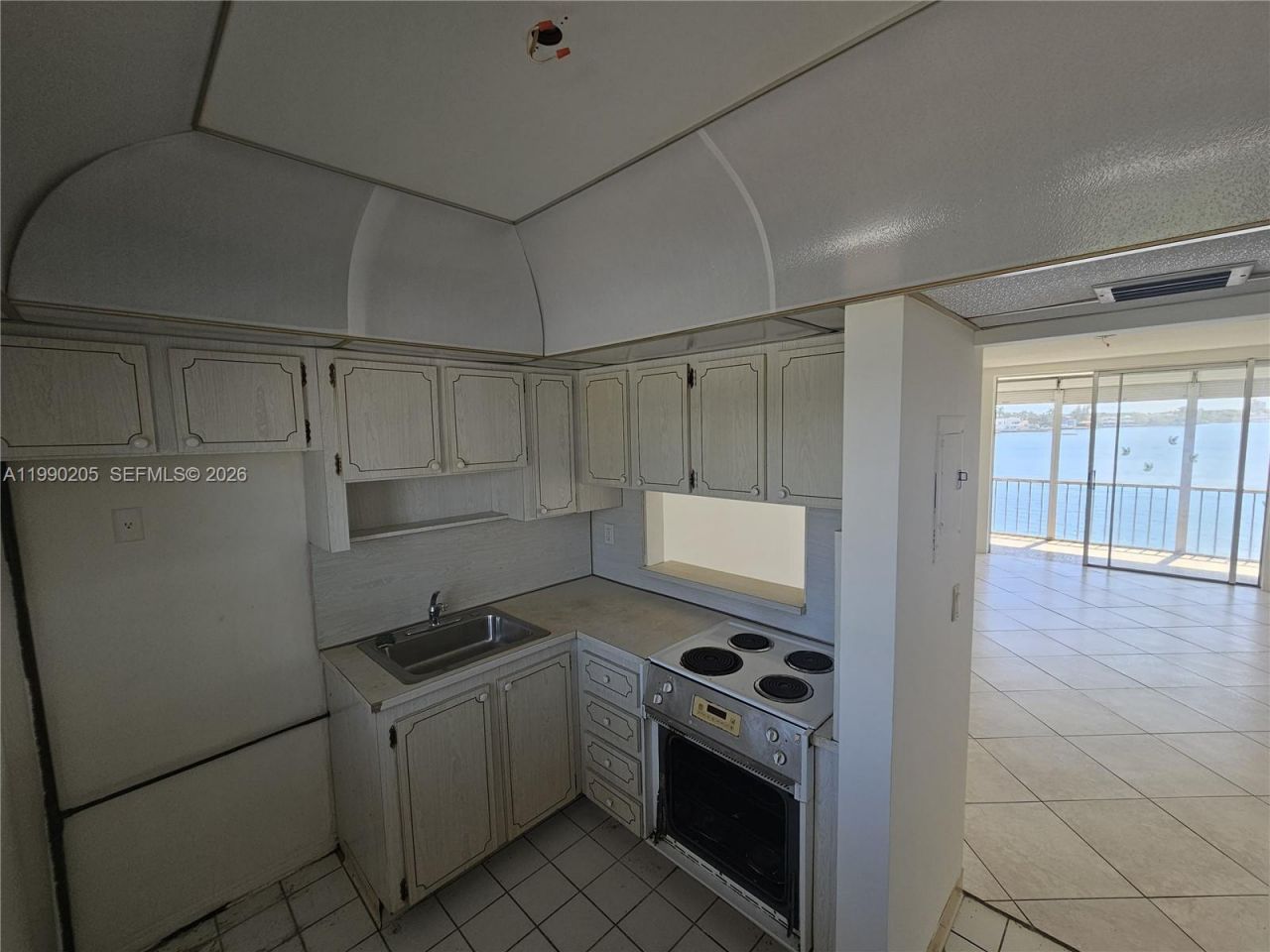 3020 Marcos Dr , Unit S310, Aventura, FL 33160 Photo