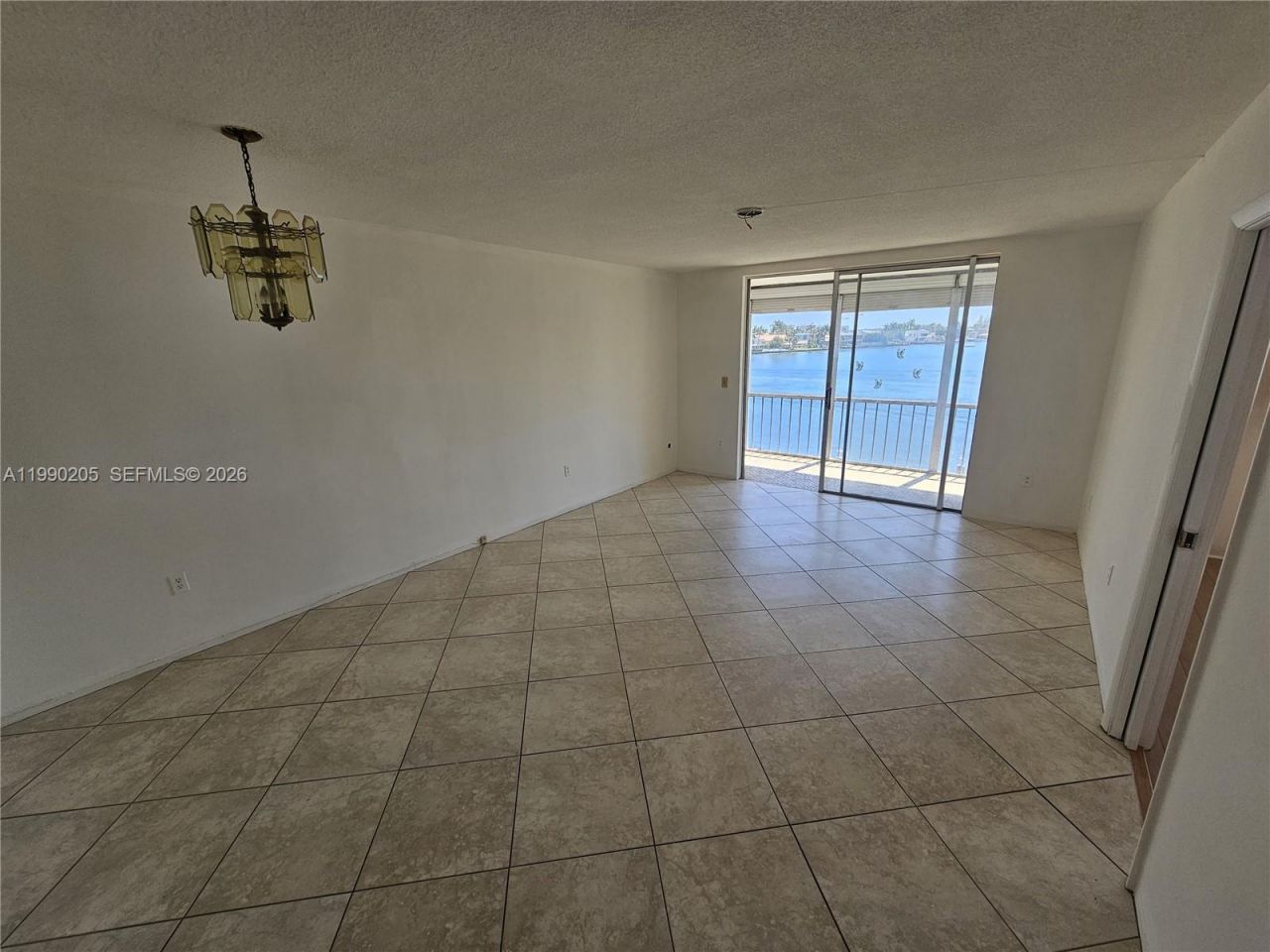 3020 Marcos Dr , Unit S310, Aventura, FL 33160 Photo