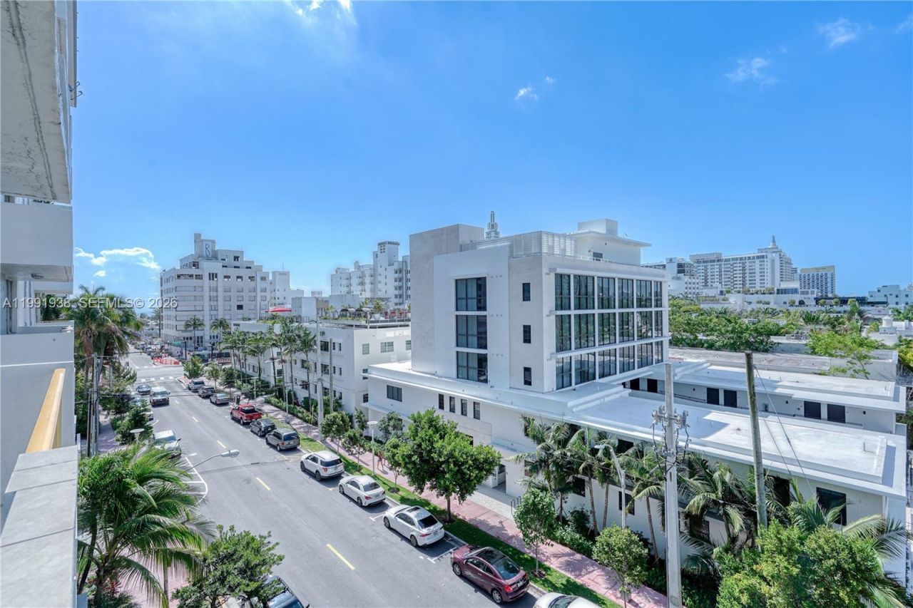 245 18th St , Unit 703, Miami Beach, FL 33139 Photo