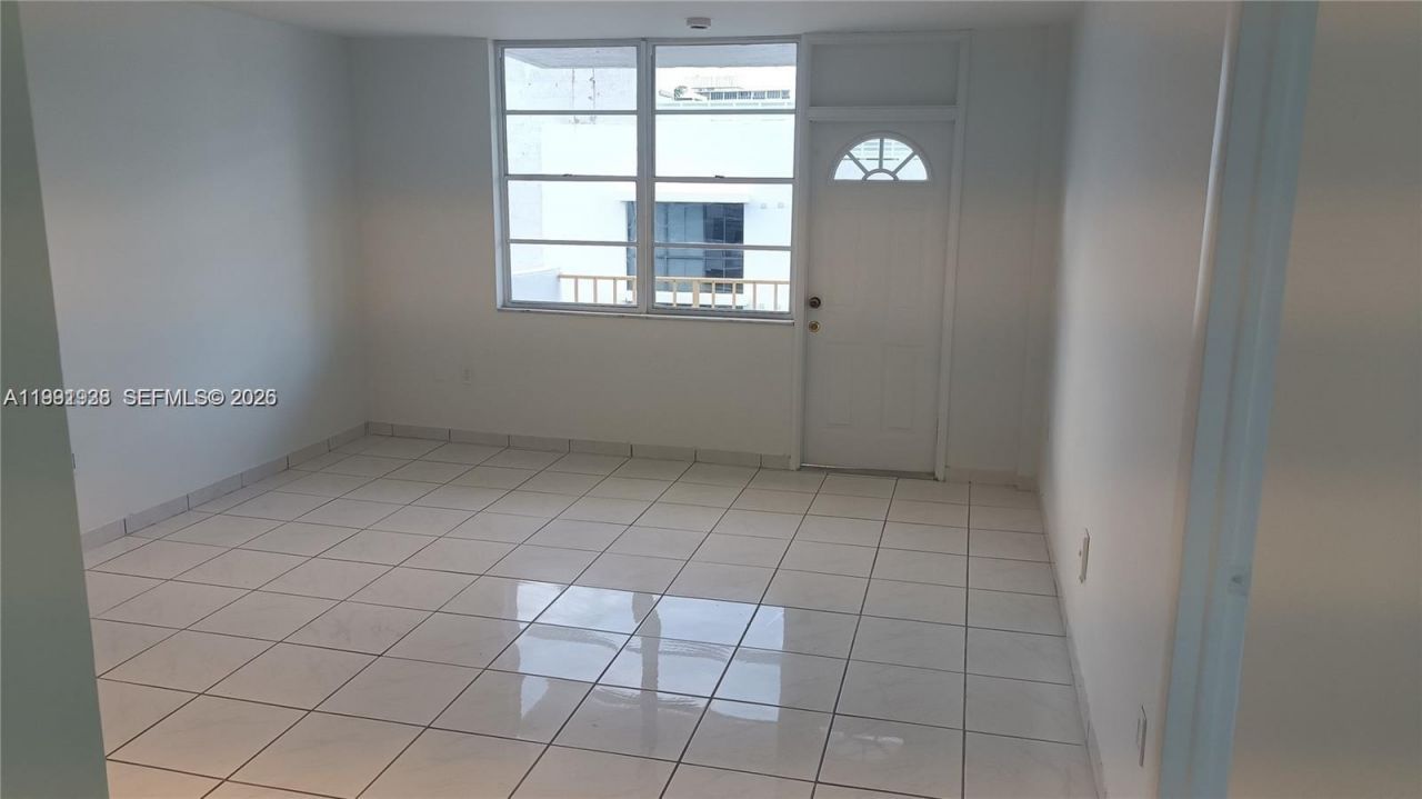 245 18th St , Unit 703, Miami Beach, FL 33139 Photo