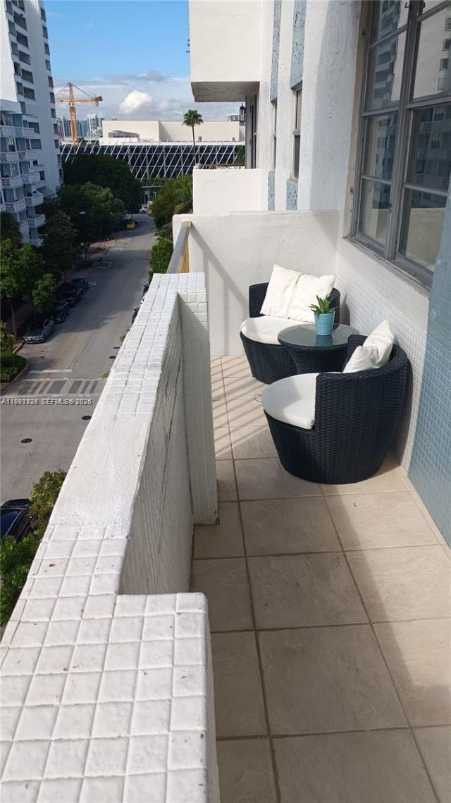 245 18th St , Unit 703, Miami Beach, FL 33139 Photo