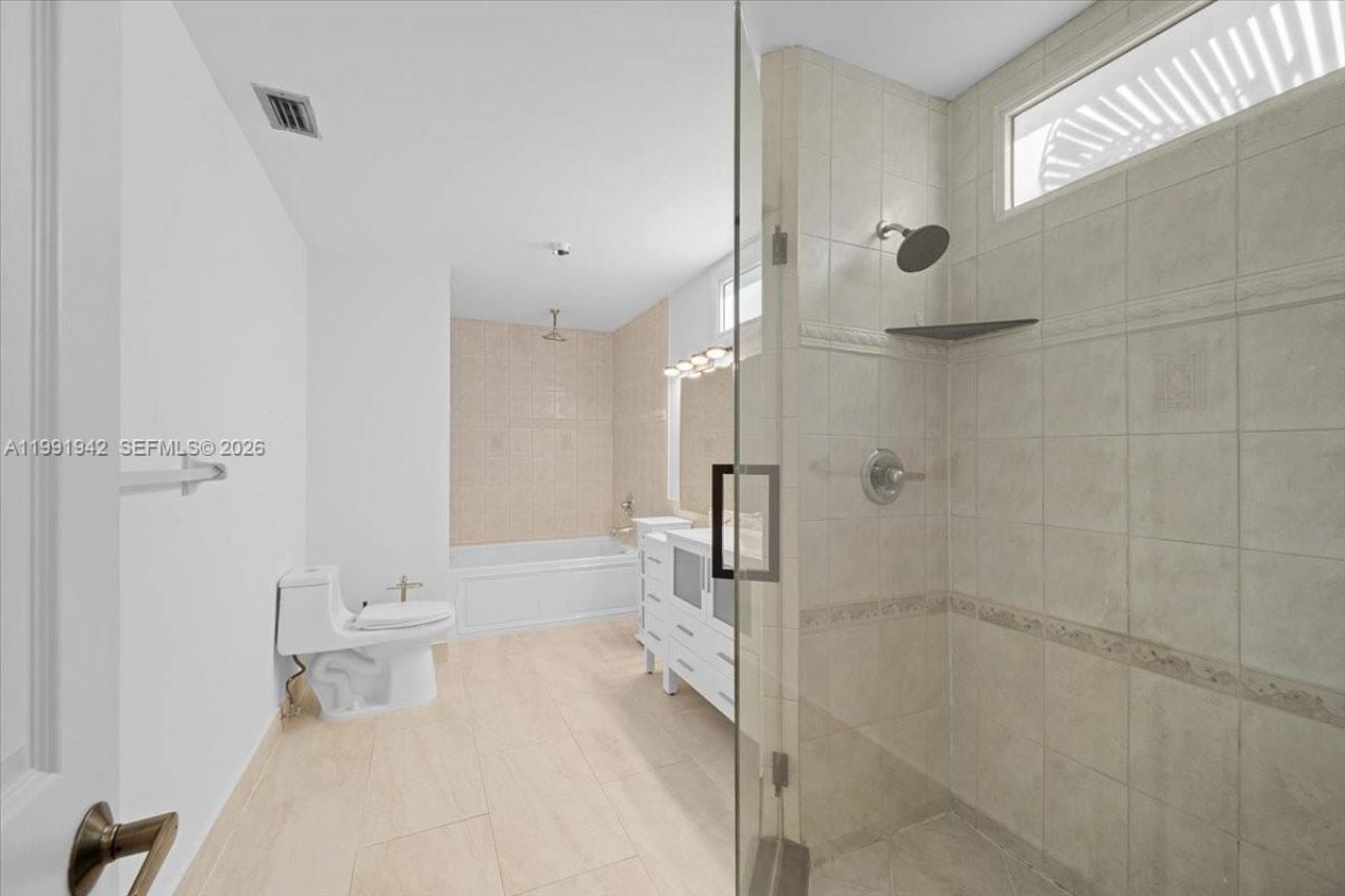 2560 Bass Way , Unit 2560, Cooper City, FL 33026 Photo