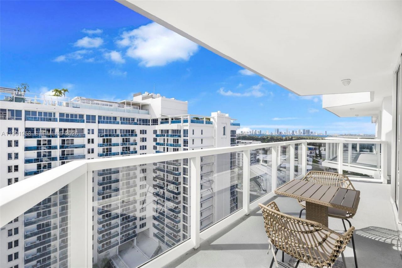 2401 Collins Ave , Unit 1906, Miami Beach, FL 33140 Photo
