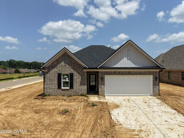 6 Cecellia Cove, Jackson, TN 38305