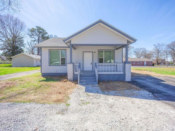 218 Newton Street , Jackson, TN 38301