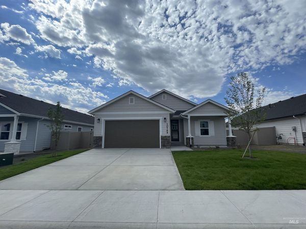 10769 Armuth St, Caldwell, ID 83605