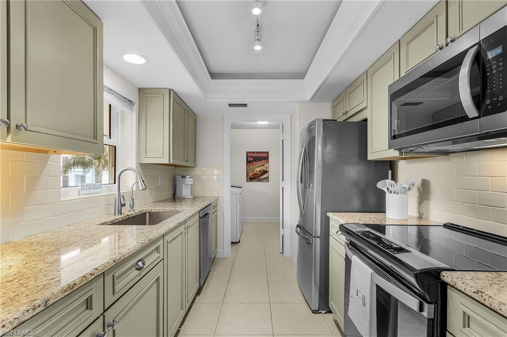 4126 Belair Ln , Unit C4, Naples, FL 34103 Photo