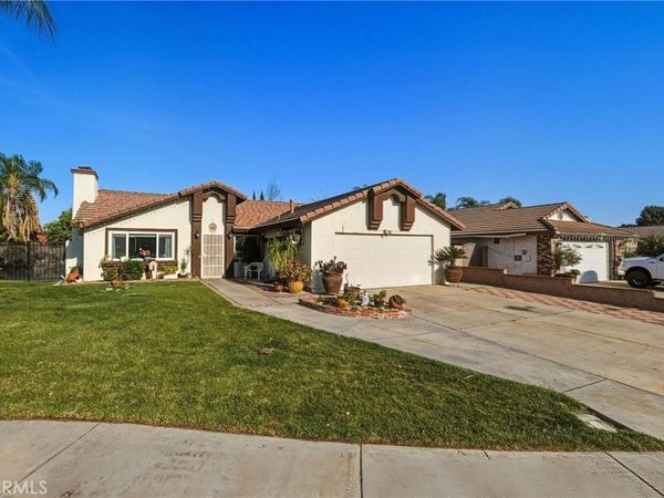 10531 Elm, Bloomington, CA 92316