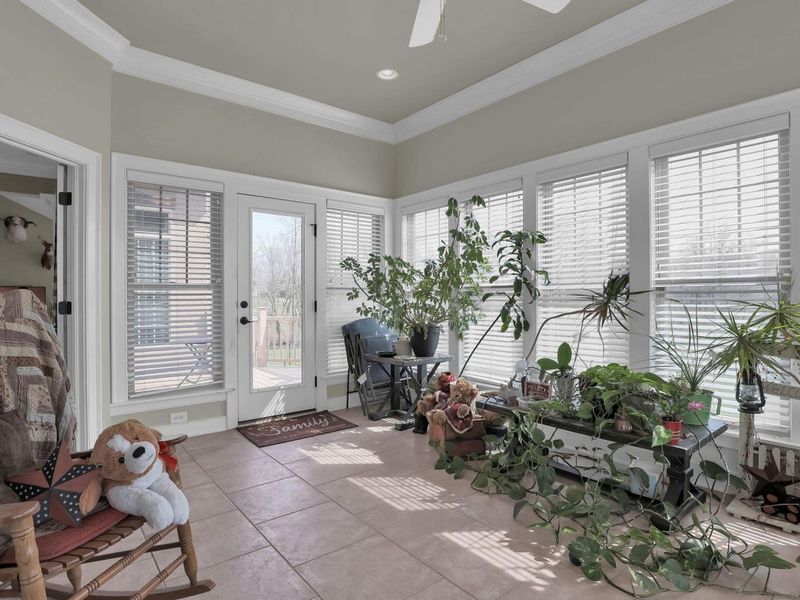 1577 Winding Oak Drive NW, Baltimore, OH 43105 Photo 17