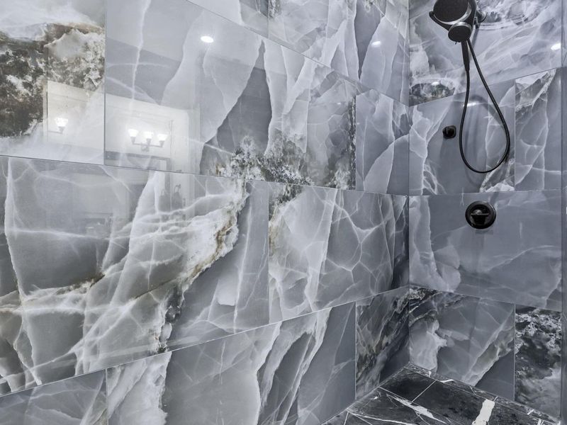 1577 Winding Oak Drive NW, Baltimore, OH 43105 Photo 24