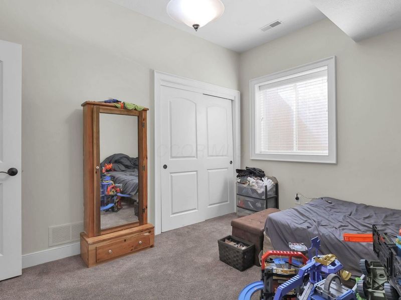 1577 Winding Oak Drive NW, Baltimore, OH 43105 Photo 37